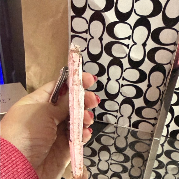 Coach Blush Pink Key & Card Holder - Picture 3 of 8
